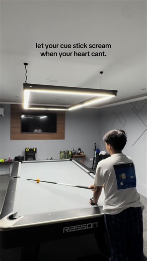 Mastering Cue Stick Techniques in Billiards