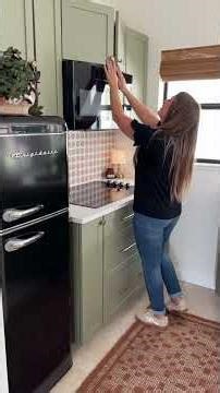 Reface This Mother-in-law Kitchen With Me! #diy #refacing #interiordesign