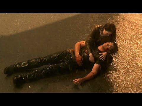 Smallville || Lazarus 10x01 (Clois) || Lois Saves Clark & Discovers His Secret [HD]