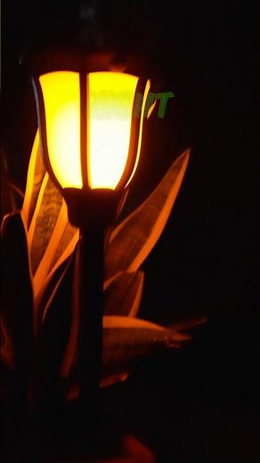 Solar Garden Flame Lamp