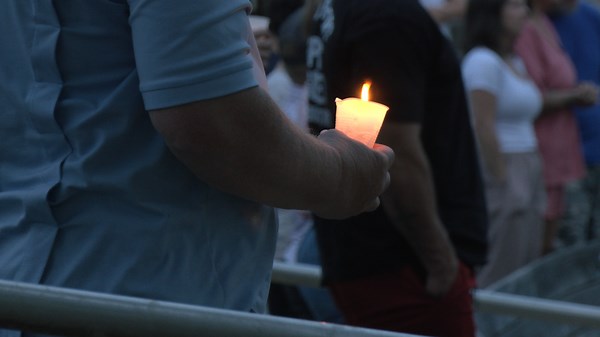 DeFuniak Springs community unites in prayer after tragic school stabbing