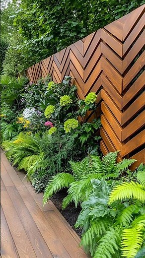 35 Stunning Privacy Fence Ideas For A More Private Backyard