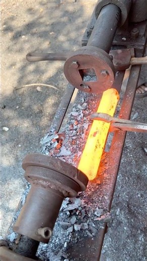 Damascus Steel Making Process #trendingshorts #welding #sawblade #damascus #machine #hkworking #fyp