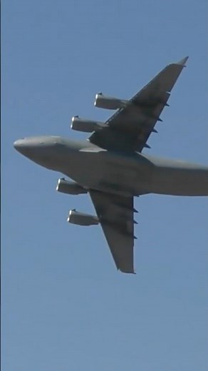 Epic C-17 Demo Pass at Luke Days #subscribe #military #aviation #lukedays 🔥