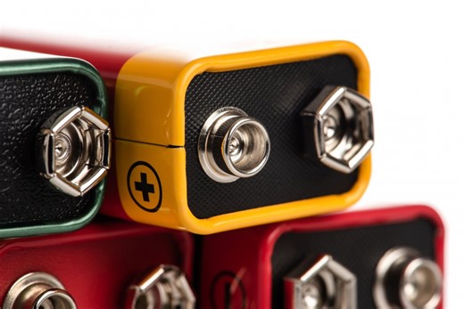 Nine volts to nibble on: battery flavor from the chip bag