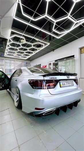 Tuning the Lexus LS 460 for Ultimate VIP Style