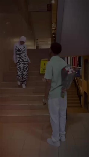 The Man Who Brought Me Flowers: A Sweet Gesture