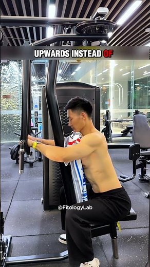 This is how to perform reverse flyes on the butterfly machine to target the posterior deltoids