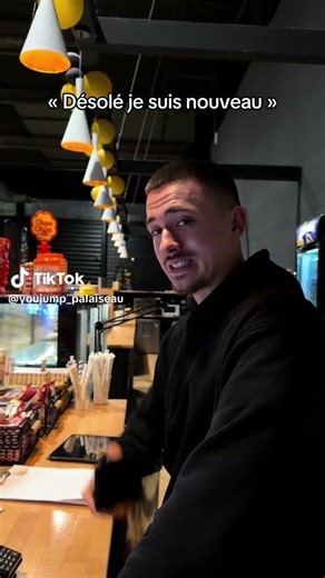 Ça arrive à tout le monde de faire des erreurs #CapCut #humour #trampolinepark #pourtoi #dailyvlog