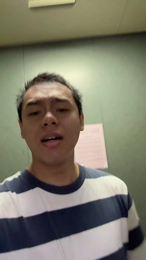 Casual Style Guide: Horizontally Striped Shirt Fashion