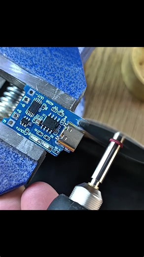 DIY Stereo Speaker Build Inside Wood