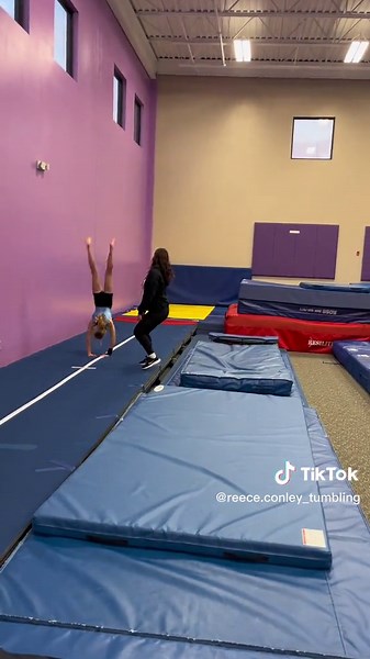Working on a new pass #whip #backhandspring #tumbling #famous #coach #powertumbling