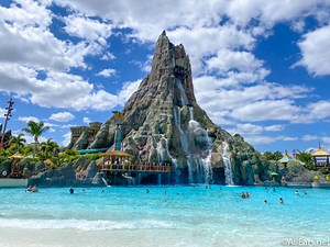 Should You Choose Universal's Volcano Bay Over the Disney World Water Parks? - AllEars.Net