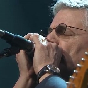 Check out "Living in the USA" from Austin City Limits in 2011! Have a safe and happy New Year! | Steve Miller Band