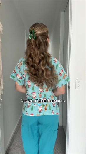 Tayla ☽ RN ☽ SISTA MENTOR ☽ on Instagram: "Day 16 of Christmas scrubs ✨🎄🩵 #nurse #registerednurse #universallovewithtayla #healthcare #nurselife #scrublife #scrubs #christmasscrubs #funscrubs #vlogmas #vlogging #christmas"
