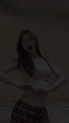 ဘရားသားရာ😝 #CapCut #ချစ်စရာကောင်းတာတစ်ခုပြမယ်🥺🎀 #beebee #dancegirl #postivevibes