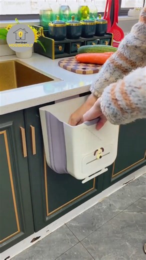 This wall mounted kitchen trash can is a total game changer compact, easy to move, and super practical for small spaces! 🗑️✨ #gadgethome #smartgadgethousehold #kitchenhack #spaceefficient #cleanhome #dailytools | Smart Gadget Household