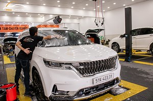 Rửa xe ô tô: Bảng giá rửa xe chuyên nghiệp mới nhất
