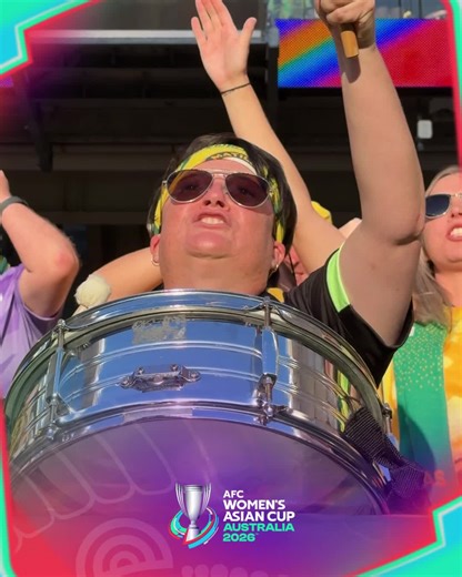 🇦🇺 Aussie fans in full flow.. 🎶 bringing the beat to Perth Stadium 🗣️ 👏 🥁 Watch Live 📺 gtly.ink/Q8u9sTnQR #WAC2026 | #AUSvPHI | AFC Asian Cup