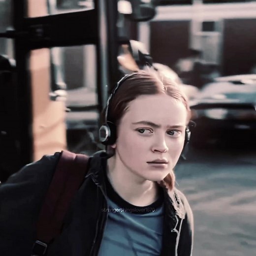 insert bone crunch sound effect #strangerthings #edit #maxmayfield #shorts #fyp #viral #sadiesink