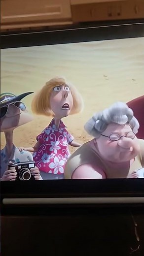 Despicable Me Opening Scene, Stolen Pyramids