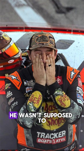 20K views · 759 reactions | Briscoe’s Talladega miracle puts him one race away from glory. #ChaseBriscoe #NASCAR #NASCARPlayoffs | Howdy Nascar | Facebook