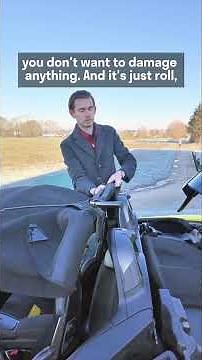 How to remove the roof on the Porsche 718 Spyder RS | Is it that complicated? | AutoNext