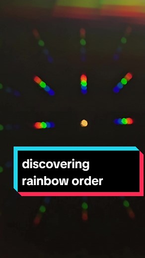 how to discover the spectral order of hues when there's no rainbow handy. #colortheory #colorscience #edutok #artteacher