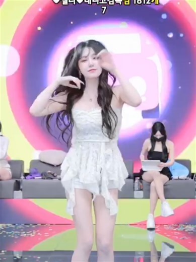 Clip 7（Panda Class） 오랫동안 기다려온 (판다클래스)의 여섯 번째 시즌이 마침내 시작되었습니다. 활기찬 무대가 다시 한번 불타오른다. #KpopVibes #DancingNeverStop #CharmingKorea #DancingMiracle