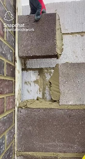 Expert Bricklaying Techniques for Perfect Joints