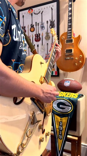 cesar caggiano on Instagram: "gretsch white falcon filter’trons vs gibson les paul tim shaw humbucker: bridge pickups, same chords, same hands. playing here without you as a tribute to Brad Arnold. his voice carried a lot of us through hard moments. rest easy, legend. which tone speaks to you? • • • • #3doorsdown #guitarcover #gibson #gretsch #2000s"