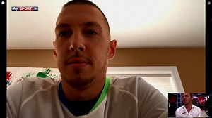 Spieler der Boston Celtics und großer Fan des VfL Wolfsburg: Eine eher ungewöhnliche Kombination. NBA-Star Daniel Theis im Interview mit Riccardo Basile. | Sky Sport DE