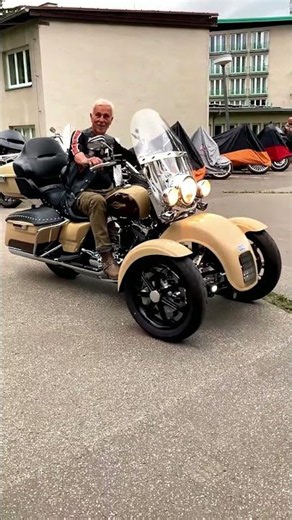 THREE WHEELS, FULL STYLE 🔥🏍️