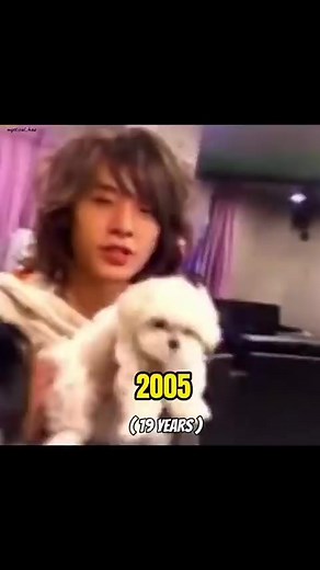 39K views · 3K reactions | this man is really aging backwards  happy birthday lee donghae  #OurSunshineDonghaeDay #오늘_HARU는_떠해의_생일 #HappyDonghaeDay ©heehaelove -heekyunics | Leeteuk is the BEST Leader of the BEST Group~ Super Junior | Facebook