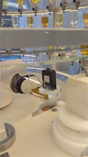 Perfume created with Artificial Intelligence! WN x XIA #fitness #perfumes