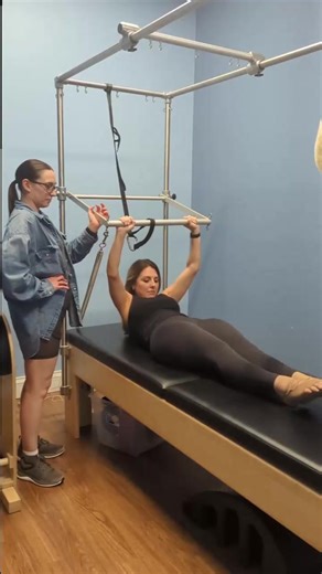 💙 Move better. Feel stronger. Stay consistent 💪 At Club Pilates, our expert-led Reformer Pilates classes help you build strength, mobility, and balance at a pace that feels realistic and sustainable. Low-impact, full-body Pilates designed to help you keep showing up, feel progress over time, and stay connected to a welcoming studio community. Tap “Get Offer” to try your intro class for FREE 💙 | Club Pilates
