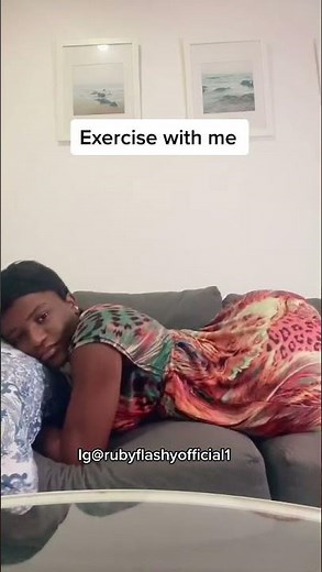 This is what i do on the couch😋😋😋