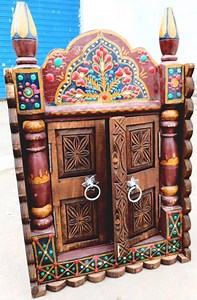 Handmade Wooden Key Box for Wall - Carved Key Cabinet Organizer - Entryway Decor - Etsy Canada