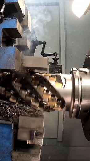 Full Slotting Right Through a Vise - CNC Machining Tips