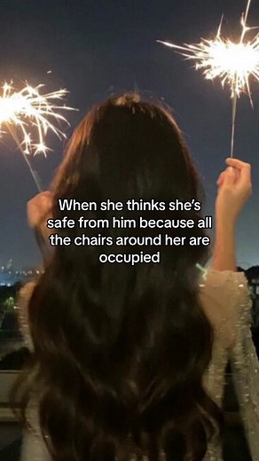 #jealousbookboyfriend #angstyromance #angstyromancebooks #enemiestoloverstroperecs #hatetolovetrope #enemiestoloverstrope #possessivebookboyfriend #bullyromance #trendingbooks2023 #darkacademia #darkromancerecs the darkest note by nelia alarcon