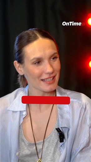 Toujours suivre son instinct 🙏🏻 Ana Girardot est dans le film « La Guerre des prix » au cinéma mercredi L’interview complète est à voir sur la chaîne de OnTime 🎙️ Marco 🎥 Rosalie de EICAR