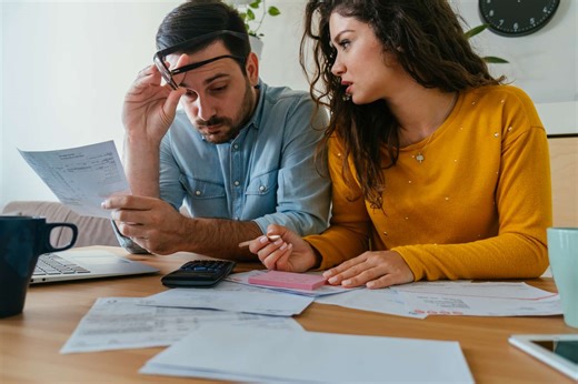 Understanding Underwater Mortgages: Definitions, Impact, and Solutions