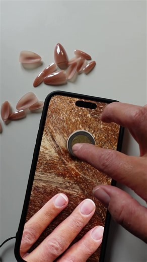 Testing Press-On Nails: Tips and Techniques