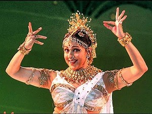 Hema Malini's Awesome Dance Performance