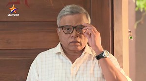 478K views · 7.1K reactions | सीमा शुभाचं बोलणं ऐकून घ्यायला तयारच नाही... ‘आई आणि बाबा रिटायर होत आहेत!’ सोम-शनि दु. 2:30 वा. Star प्रवाहवर... #AaiAaniBabaRetireHotAahet #StarPravah | STAR Pravah | Facebook