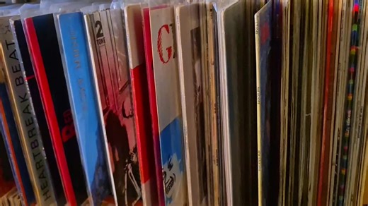 DJ MAXX every Wednesday night 8pm, Facebook live, under 'maxx wheeler', live right from my studio lights, fog, smoke action. all vinyl, all old school all the time, 70s, 80s Tune in here https://www.facebook.com/max.wheeler.927?mibextid=ZbWKwL
