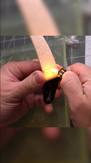 Quick an easy beginner leather keychain #leatherwork #crafting