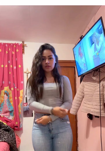 Aguchis y el baile de La Fea Más Bella