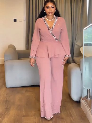 Celebrating the Curvy Black Queen's Beauty