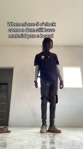 9 to 5 e name!!!….not 9 to 5:30!!!#demi_6